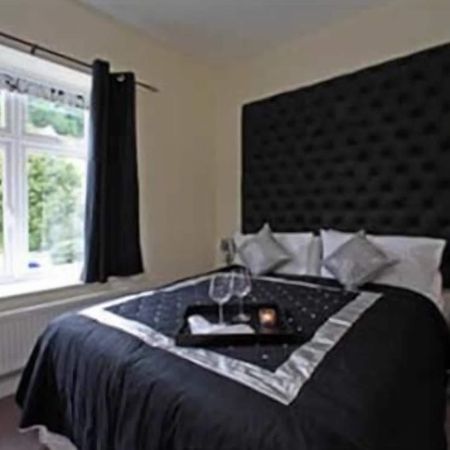 Space Boutique B&B - With Free Private Car Park Llandudno Exterior foto